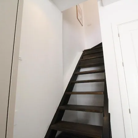 Del Parque Flats Constancia Duplex Апартаменты Малага